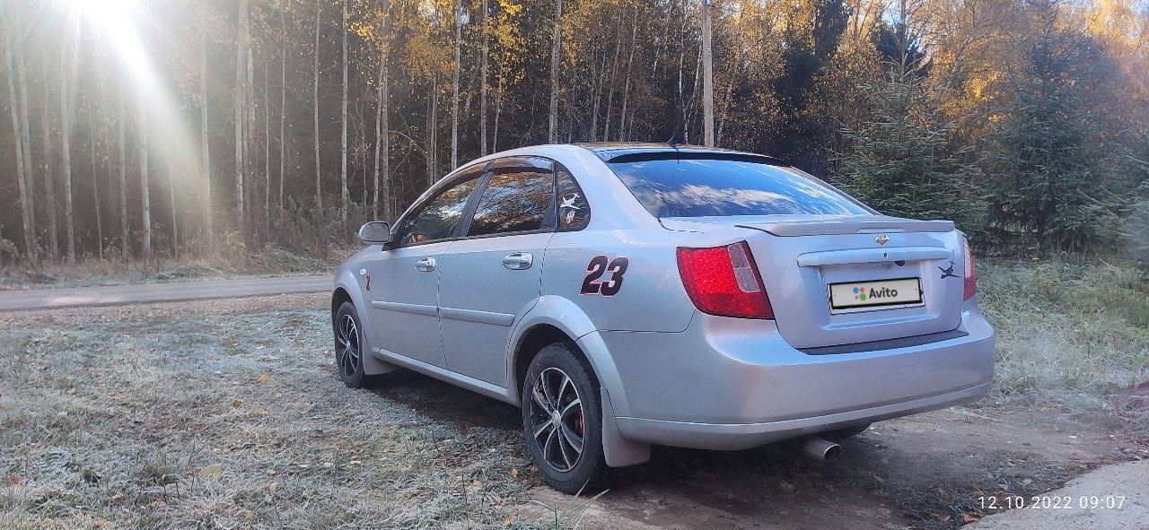 Chevrolet Lacetti: фото владельца