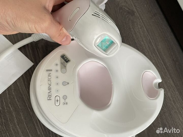 Фотоэпилятор Remington IPL6750