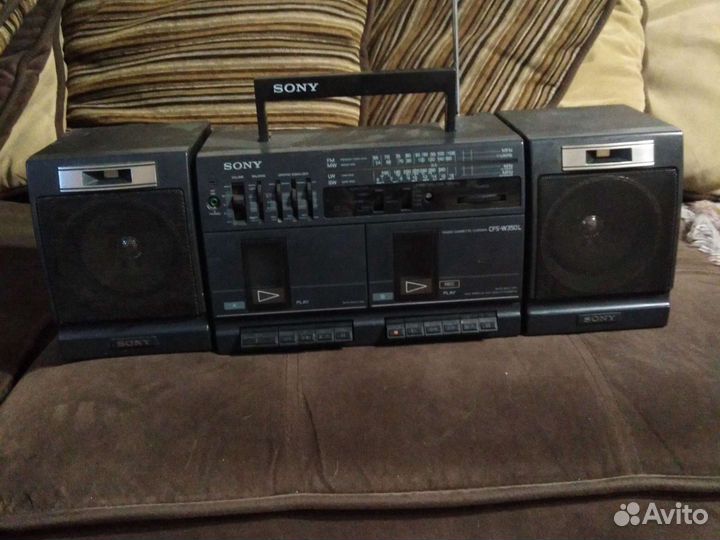 Музыкальный центр Sony