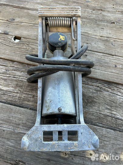 Насос воздушный ножной нвн-100Б