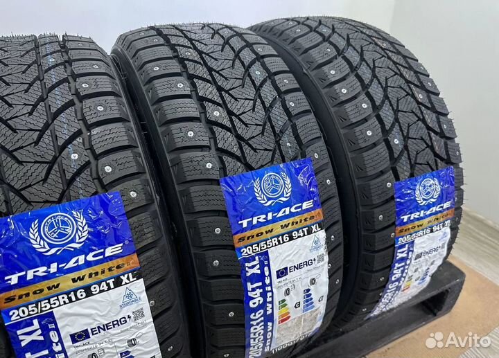 Tri Ace Snow White II 205/55 R16 25T