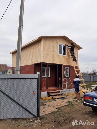 Бригада строителей