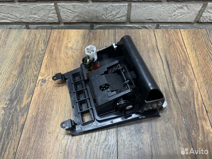 Volkswagen Golf 6 Пепельница передняя