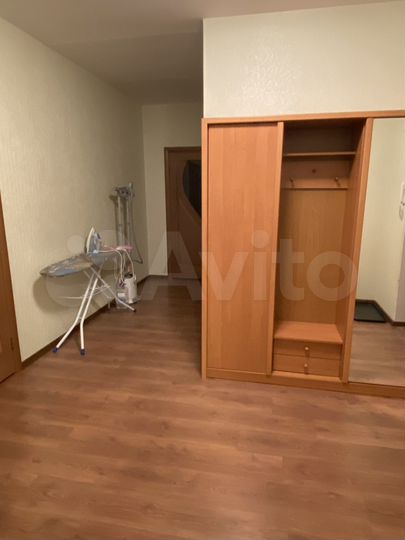 2-к. квартира, 65 м², 5/10 эт.