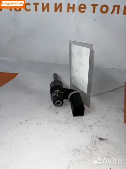 Форсунка топливная Volkswagen Golf 5 (2003 - 2009)