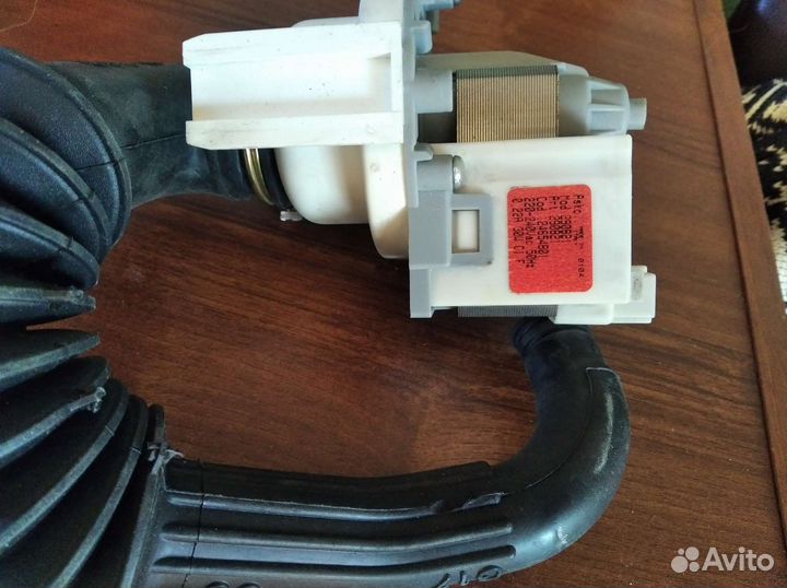 Сливной насос для стиральной машины ariston