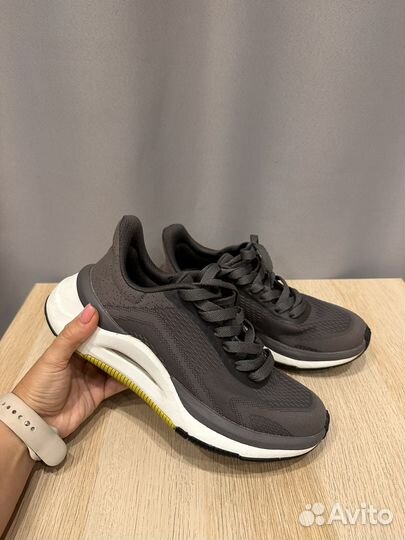 Кроссовки Oysho ойшо 37 размер