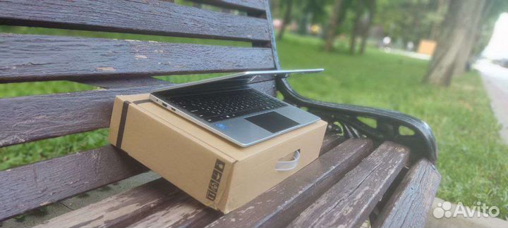Ноутбук новый