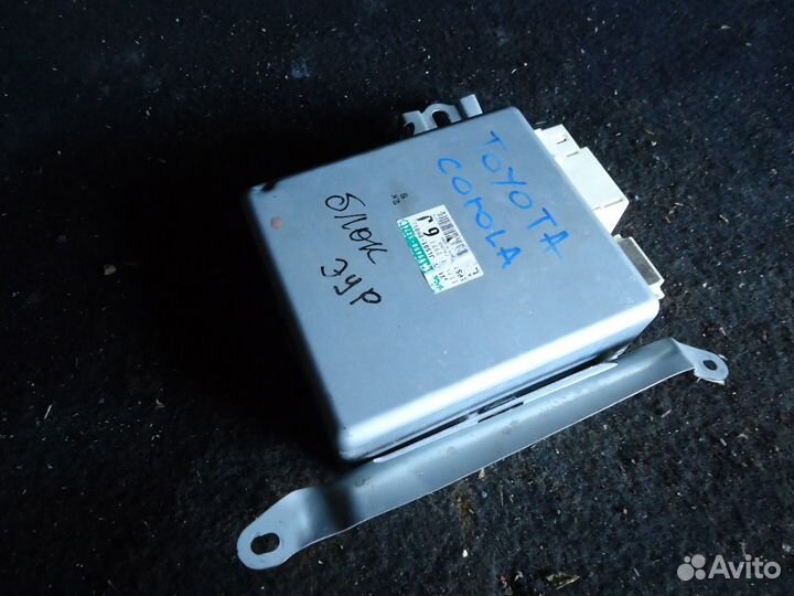 Блок управления эур Toyota Corolla 150