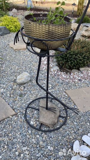 Кашпо для цветов в виде цапли