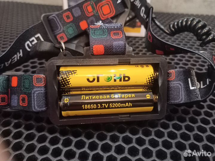 Налобный фонарь