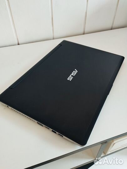 Мощный Asus для всех задач(ssd/i7/10/две видео к)