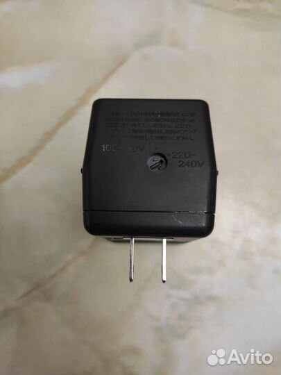 Зарядное устройство