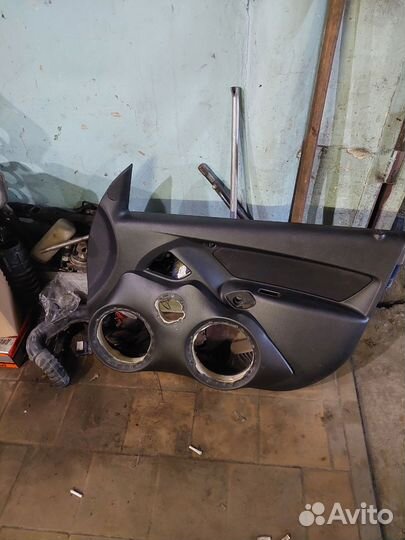 Дверные карты kalina 2 с подиумом