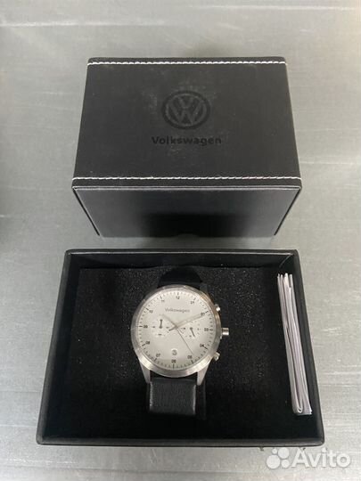 33D050800B Часы Volkswasgen с браслетом, унисекс