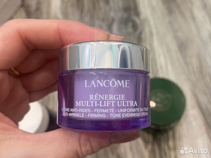 Пустые баночки от кремов