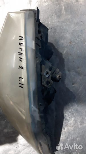 Рено Меган 2 фара левая с дефектом