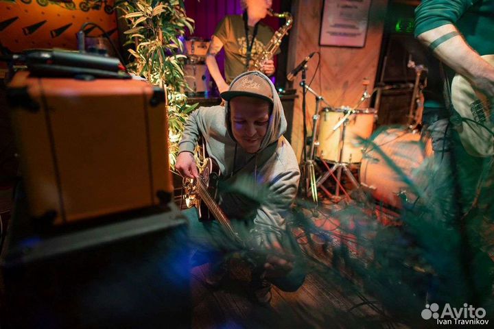 Занятия по гитаре и по вокалу