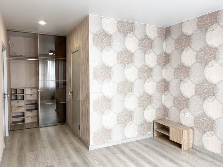 3-к. квартира, 90 м², 5/16 эт.