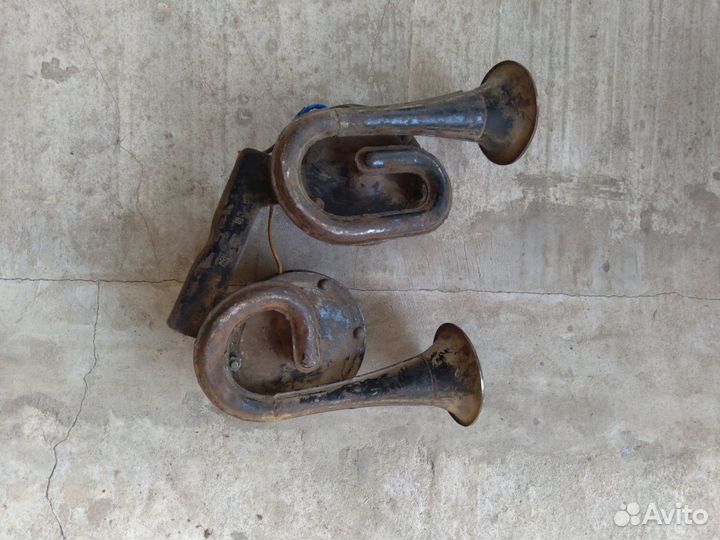 Клаксон Газ 21