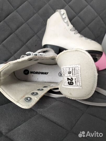 Коньки фигурные