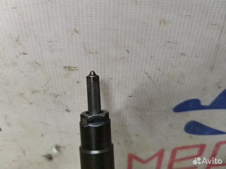 Форсунка дизельная электрическая Nissan Primera