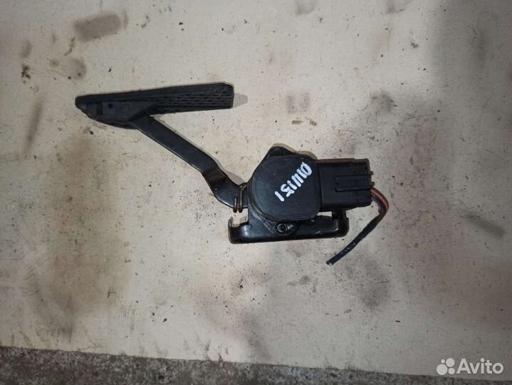 Педаль газа Chrysler Voyager 2000-2008 04612742