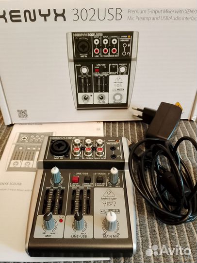 Микшер, аудио карта Behringer xenyx 302USB