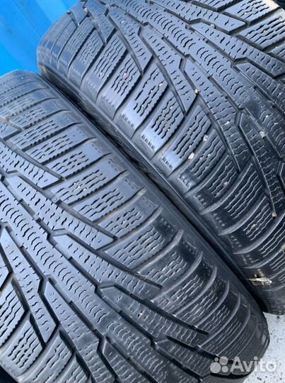 Nokian Tyres Hakkapeliitta R 235/50 R18