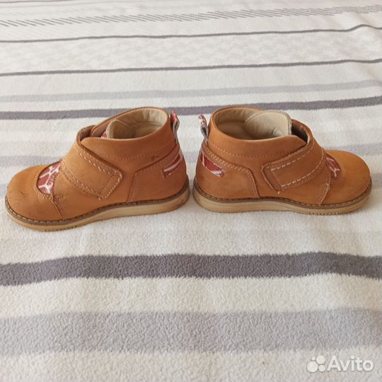 Ботинки осенние детские 24