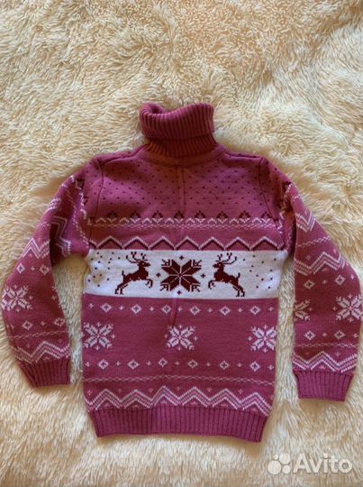 Свитер для девочки 128 новое