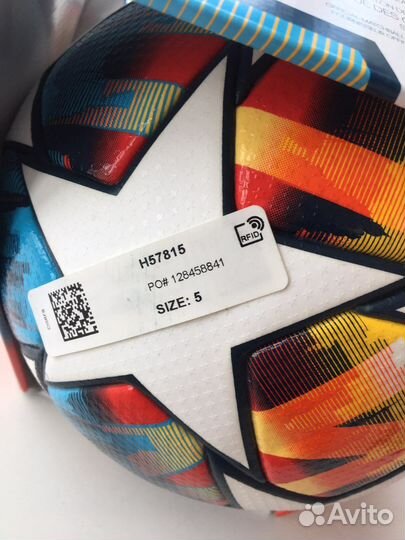 Футбольный мяч adidas лига чемпионов UCL PRO ST.P