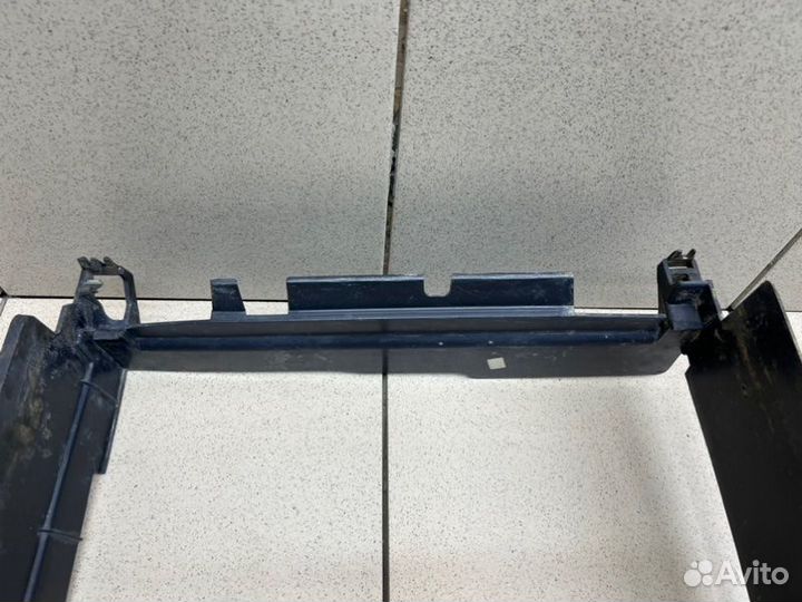 Воздуховод радиатора Renault Logan K7MA812 1 2017