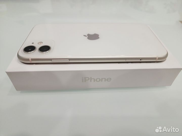 iPhone 11, 128 ГБ