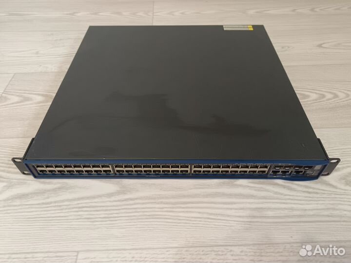 Коммутатор HP 3600-48-PoE+ v2 SI