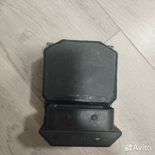 Блок abs Audi a8 D3 quattro
