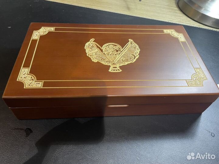 Набор монет Ниуэ Яйца фаберже серебро 9 шт