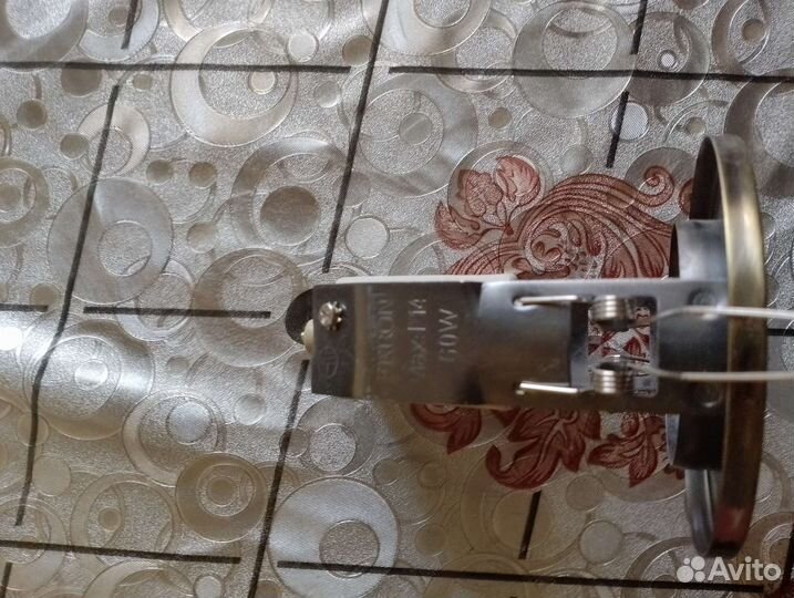 Точечные светильники новые