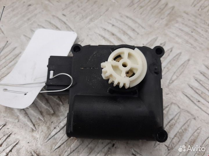 Электропривод Audi A6 4B/C5 рест. 2004 4F0820511A