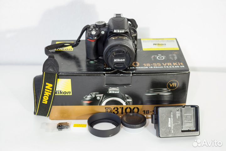Фотоаппарат Nikon d3100 + AF-S Nikkor 35mm F1.8