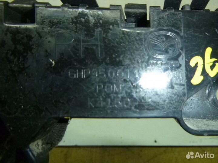 Направляющая переднего бампера правая mazda (GL) 2