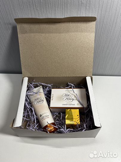 Подарочный набор уходовой косметики/ бьюти бокс