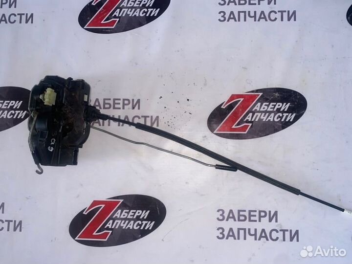 Замок боковой двери задний левый Opel Insignia