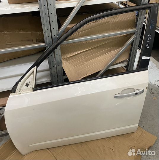 Дверь передняя левая Subaru Forester