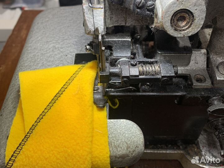 Оверлок промышленный бу