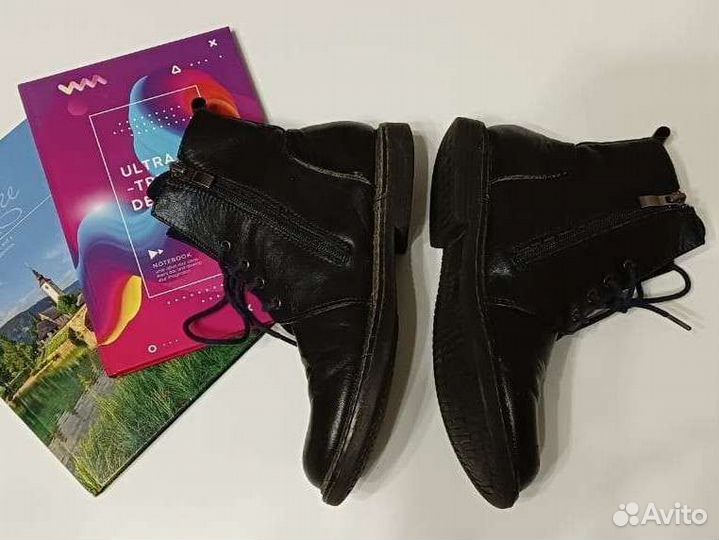 Ботинки для девочки 36