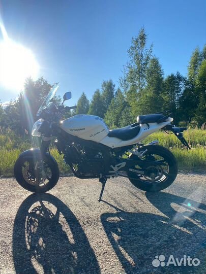 Продаю мотоцикл Hyosung GT250P
