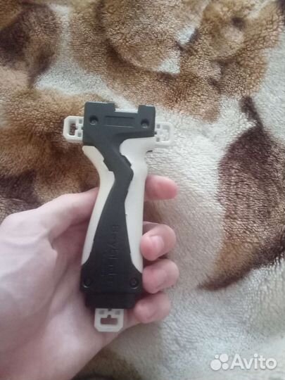 Запускалка бейблэйд