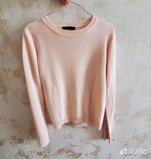 Свитер женский