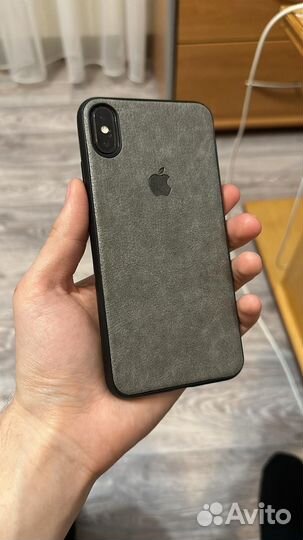 iPhone Xs Max, 64 ГБ